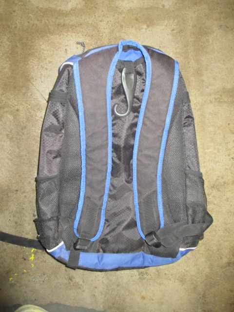 Load image into Gallery viewer, Used Atheltico blue Baseball Bag some damage to outside side pocket
