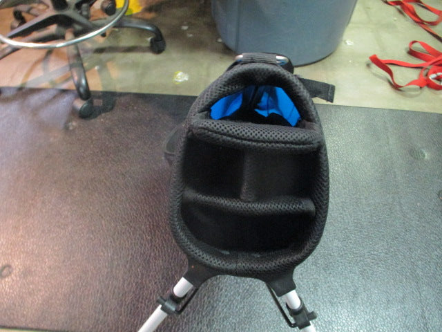 Load image into Gallery viewer, Used Wilson Profile Junior Golf Stand Bag W/ Strap
