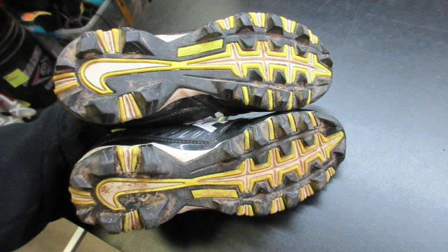Load image into Gallery viewer, Used Nike Vapor Shark Football Cleats - Size Youth 4
