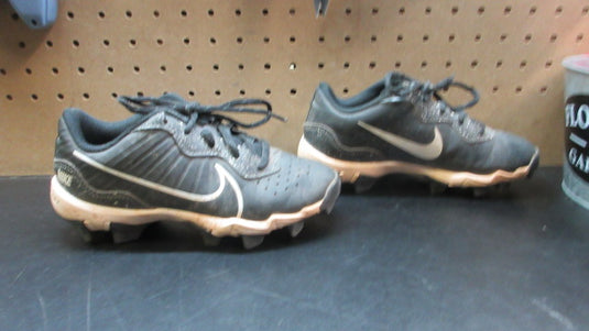 Used Nike Men's Alpha Huarache 4 Keystone Baseball Cleats - Size Youth 1