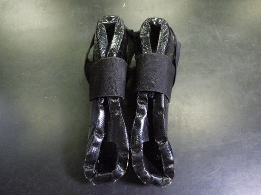 Used Century Foot Pad Sparring Protection Size 1/2