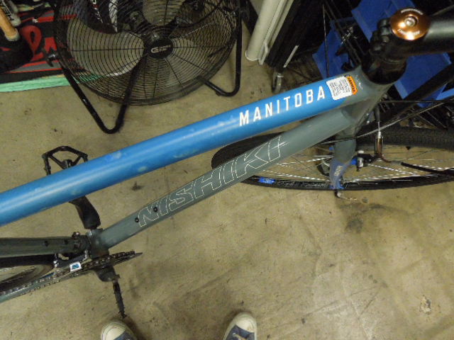 Load image into Gallery viewer, Used Nishiki Manitoba Road Bike 700c Size XL 21" Frame
