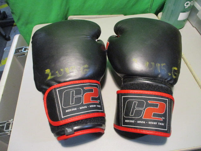 Load image into Gallery viewer, Used C2 Boxing,MMA, Muay Thai 16OZ Training Glove
