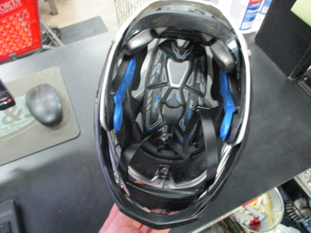 Load image into Gallery viewer, Used Cascade XRS Lacrosse Helmet W/ Chin Strap
