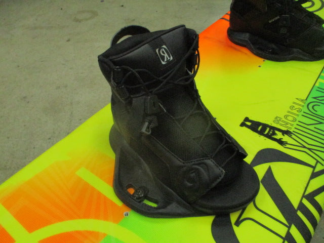 Load image into Gallery viewer, Used Ronix Vision 120cm Wakeboard w/ Divide Bindings
