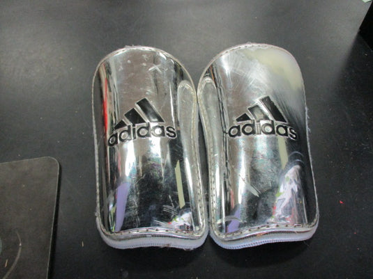Used Adidas Adult Soccer Shin Guards