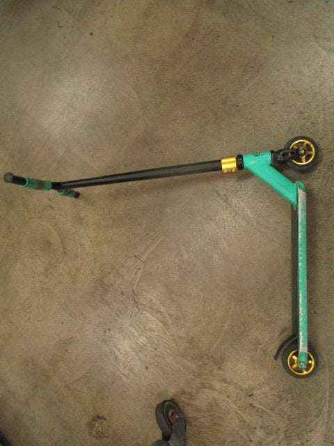 Used Fuzion X-Five Pro Scooter (Heavy Wear)