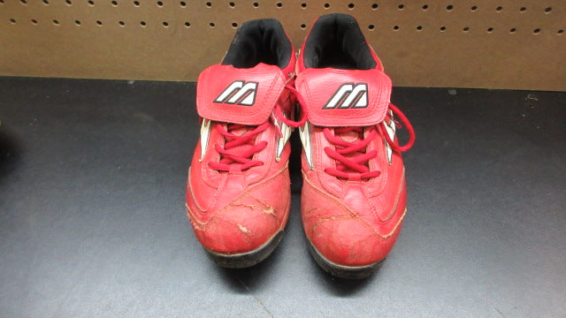 Load image into Gallery viewer, Used Mizuno Softball Cleats - Size 7
