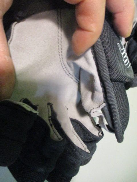 Load image into Gallery viewer, Used Bauer Lil' Sport Size 10" Junior Hockey Gloves
