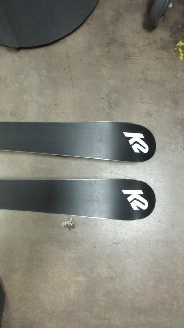 Load image into Gallery viewer, Used K2 Sweet Luv 146 cm Skis w/ Marker Bindings
