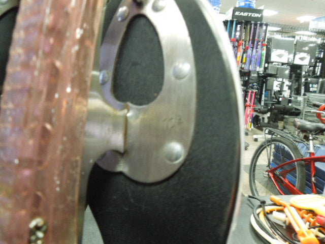 Load image into Gallery viewer, Used Lake Placid Figure Skates On Imperial Elite Blades Size 9
