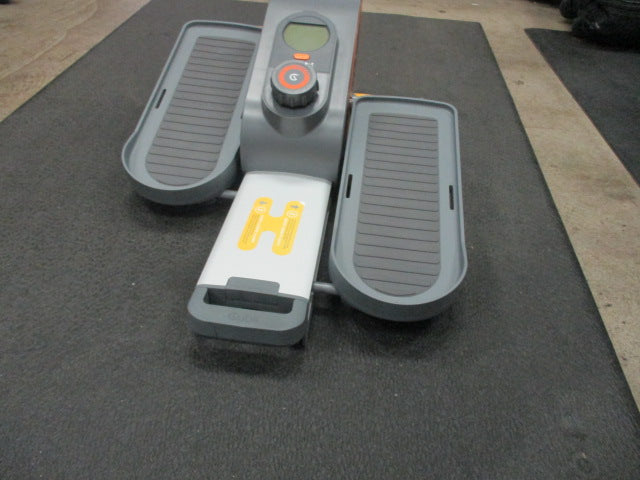 Load image into Gallery viewer, Used Cubii Go Under Desk Elliptical
