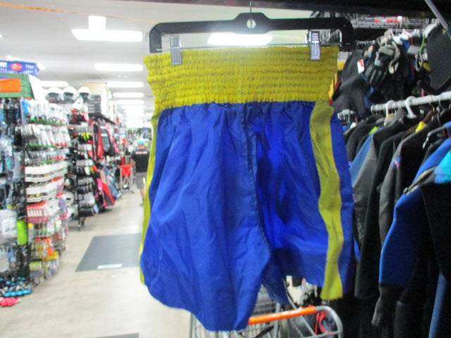 Load image into Gallery viewer, Used Thai Smai Muay Thai Boxing Shorts Size XL
