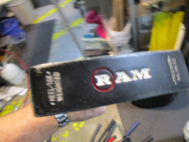 Load image into Gallery viewer, Used RAM RH Putter 35&quot;
