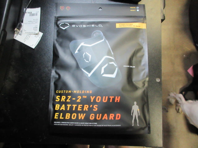 Load image into Gallery viewer, New Evoshield SRZ-2 Youth Batter's Elbow Guard - Black
