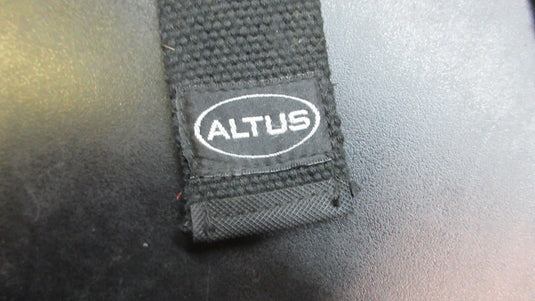 Used Altus Lifting Straps