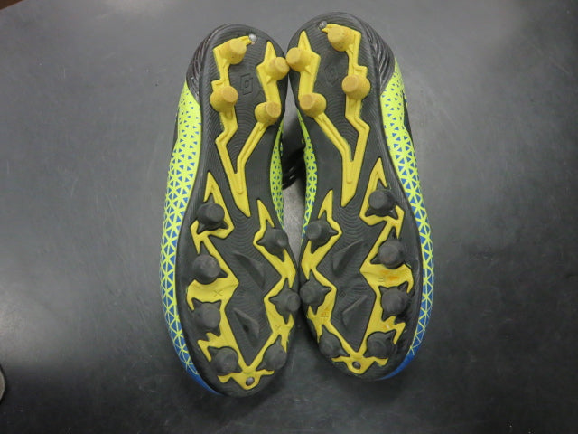 Load image into Gallery viewer, Used Lotto Forza Elite Jr. Soccer Cleats Size 3
