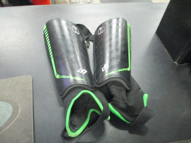 Load image into Gallery viewer, Used Champro LP Adult Large Soccer Shin Guards

