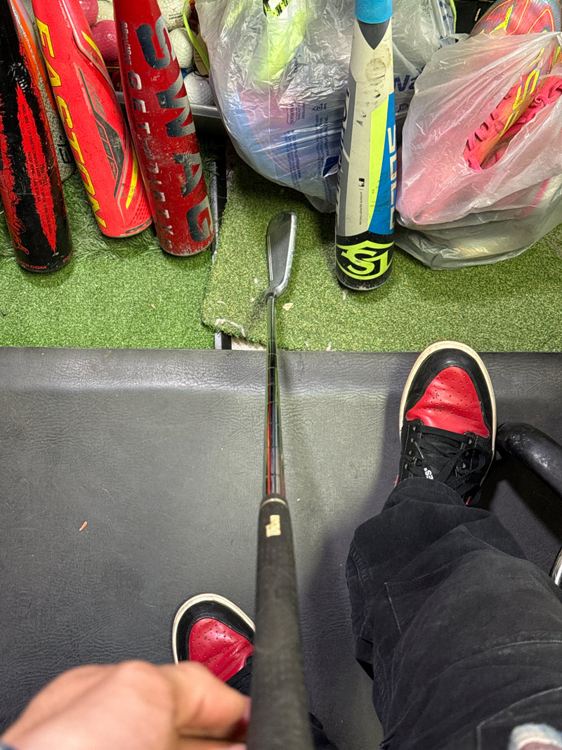 Load image into Gallery viewer, Used Wilson Ultra Right Hand 7 Iron
