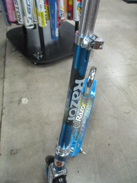 Used Razor A5 Lux Kick Scooter W/ Kick Stand