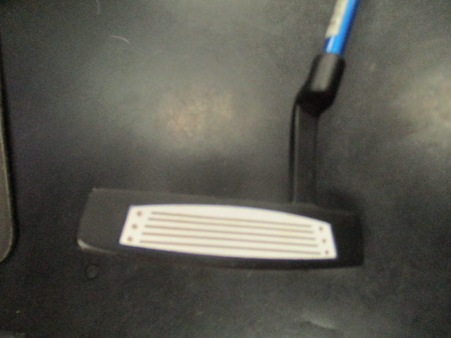 Load image into Gallery viewer, Used Power Bilt 27" Junior Putter
