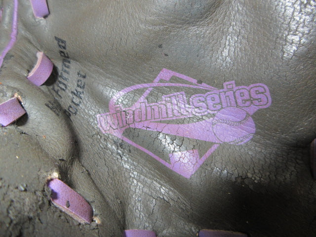 Load image into Gallery viewer, Used Franklin Windmill Series 11" Glove - RHT *Peeling*
