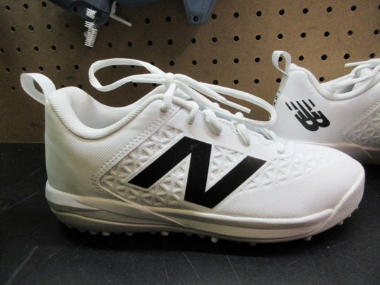 Like New New Balance 4040 v8 Youth Turf-Trainer - Size 4.5