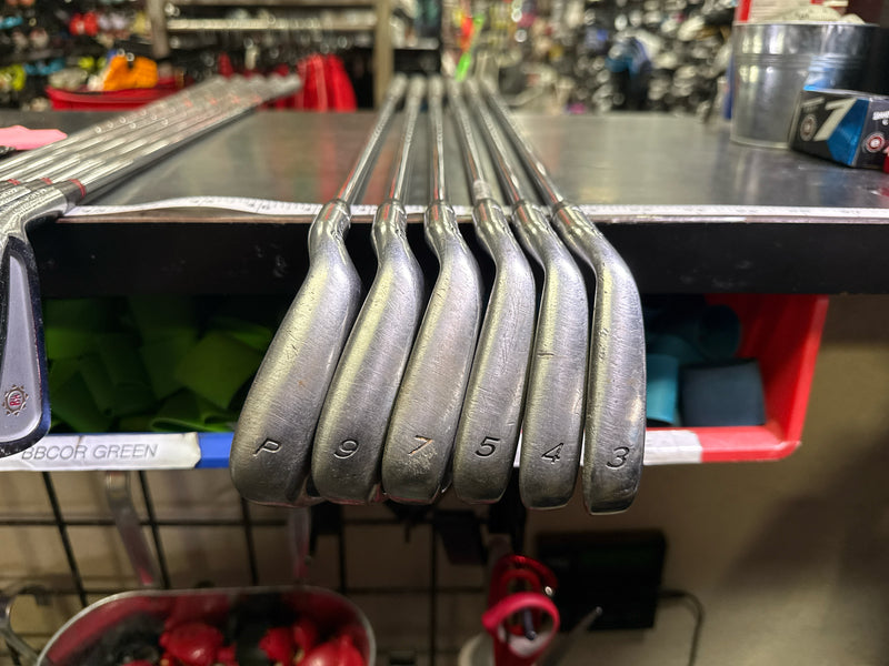 Load image into Gallery viewer, Used Taylormade RAC 6pc Right Hand Iron Set 3,4,5,7,9i and Pw
