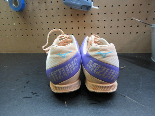 Used Mizuno Wave Finch Lightrevo Women's Molded Softball Cleats - Size 9