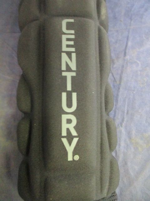 Load image into Gallery viewer, Used Century Martial Armor Forearm Elbow Guards Size Medium
