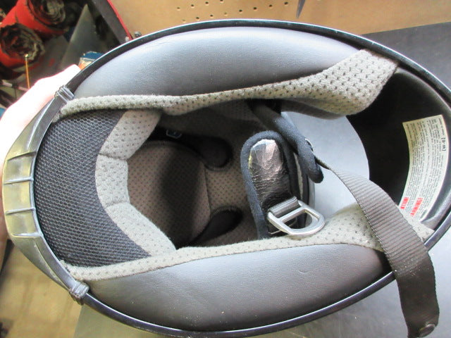 Load image into Gallery viewer, Used Shoei RF-800 Motorcycle Helmet - Size Large
