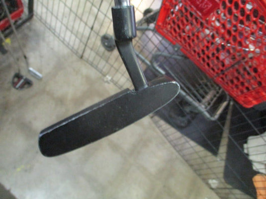 Used Golf crafters  RH Black Putter