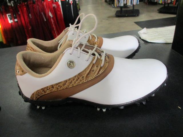 Load image into Gallery viewer, Used Footjoy  Lopro Collection Size 6.5 Golf Shoes

