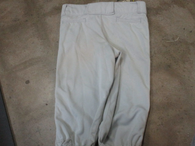 Load image into Gallery viewer, Used New Balance Grey Knickers Size Youth XL
