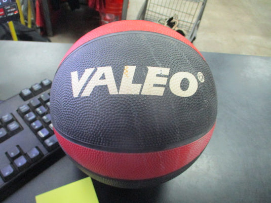 Used Valeo 8lb Medicine Ball