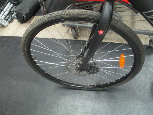 Load image into Gallery viewer, Used Infinity Boss Three Disk 700C 7 Speed Mountain Bicycle
