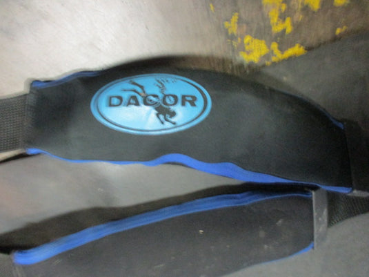 Used Used dacor hi tech 14 lb dive weight belt