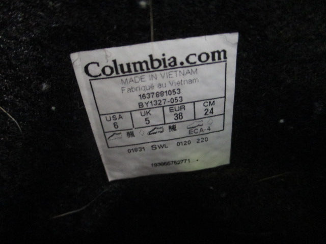 Load image into Gallery viewer, Used Columbia Powderbug Plus II Winter Boots - Size 6
