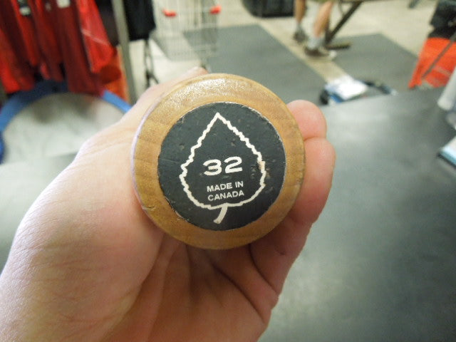Load image into Gallery viewer, Used B45 Pro Select FT23 Yellow Birch Wood Bat 32 in 29 oz -3

