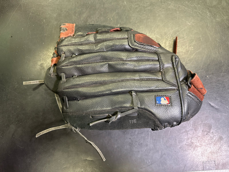 Load image into Gallery viewer, Used Wilson RHT 12.5" Baseball Glove
