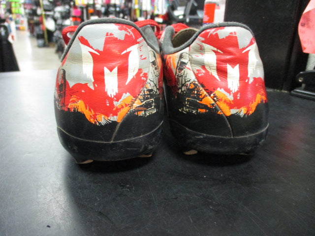 Load image into Gallery viewer, Used Adidas Mens 7 Cleats
