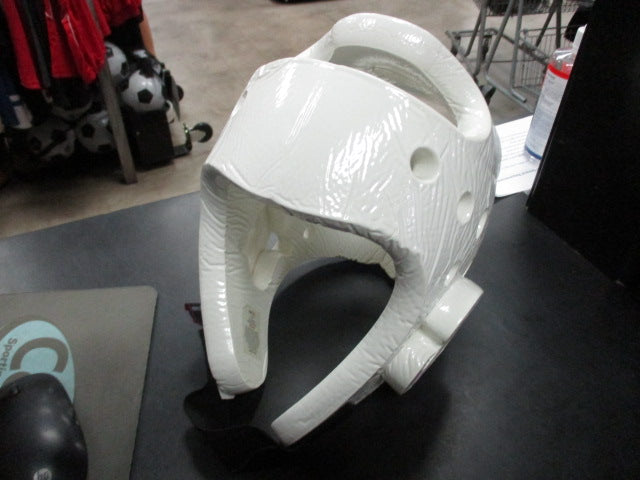Load image into Gallery viewer, Used Prowin Sparring Headgear Size XL
