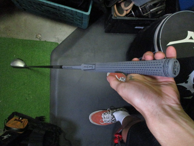 Load image into Gallery viewer, Used TaylorMade SLDR S Rescue 19º Right Hand 3 Wood
