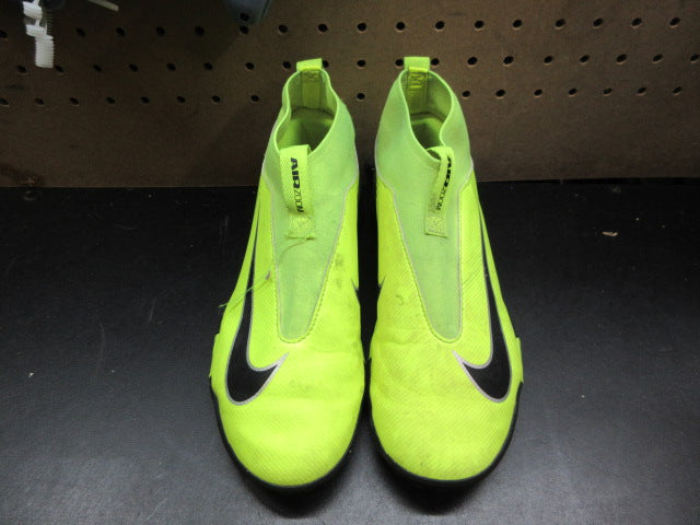 Load image into Gallery viewer, Used Nike Jr. Mercurial Superfly 10 Academy Indoor Soccer Shoes - Size Youth 5

