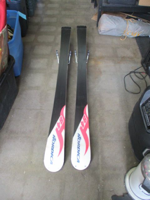 Load image into Gallery viewer, Used Nordica Olympia Conquer Downhill Skis w/ Nordica N Pro 2S Bindings
