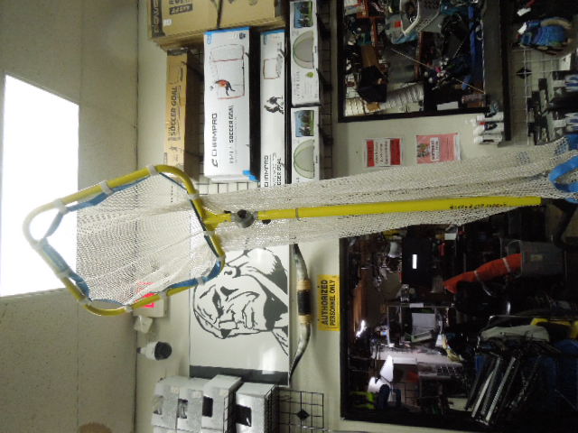 Load image into Gallery viewer, Used Park and Sun Spectrum Precision Volleyball Trainer 76" to 130"  Tall
