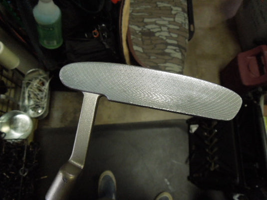 Used Dunlop Perfect Line PL 120 Right Hand  Putter