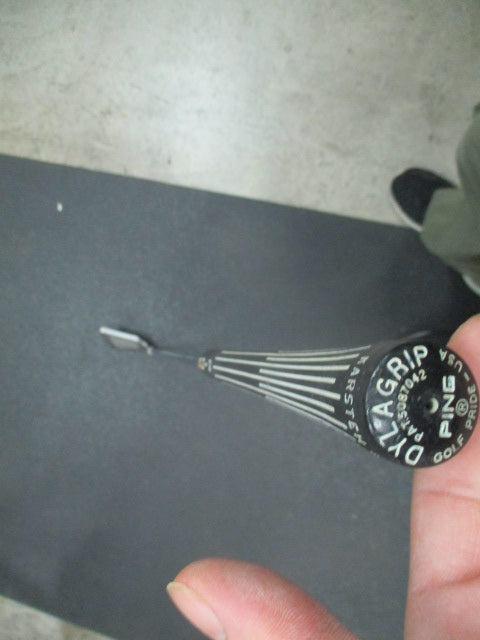 Load image into Gallery viewer, Used Ping Zing 2 Karsten Black Dot 7 Iron - RH
