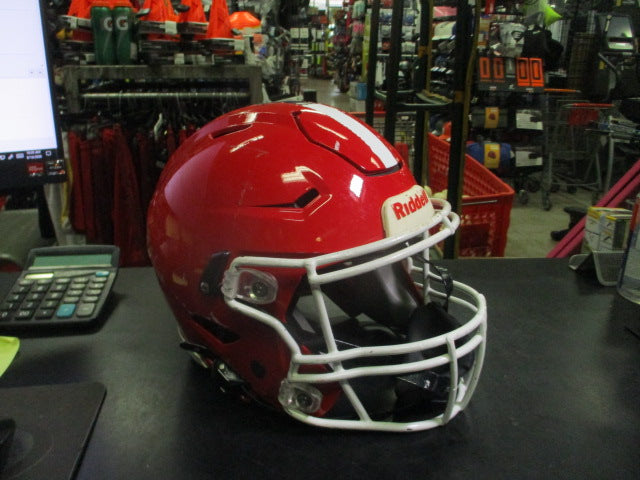 Load image into Gallery viewer, Used Riddell Speedflex Youth Football Helmet Size Medium Initial Szn 2022
