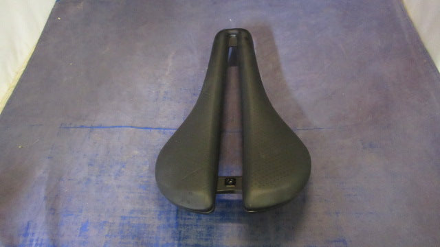 Load image into Gallery viewer, Used Bontrager Aeolus Elite Bike Saddle
